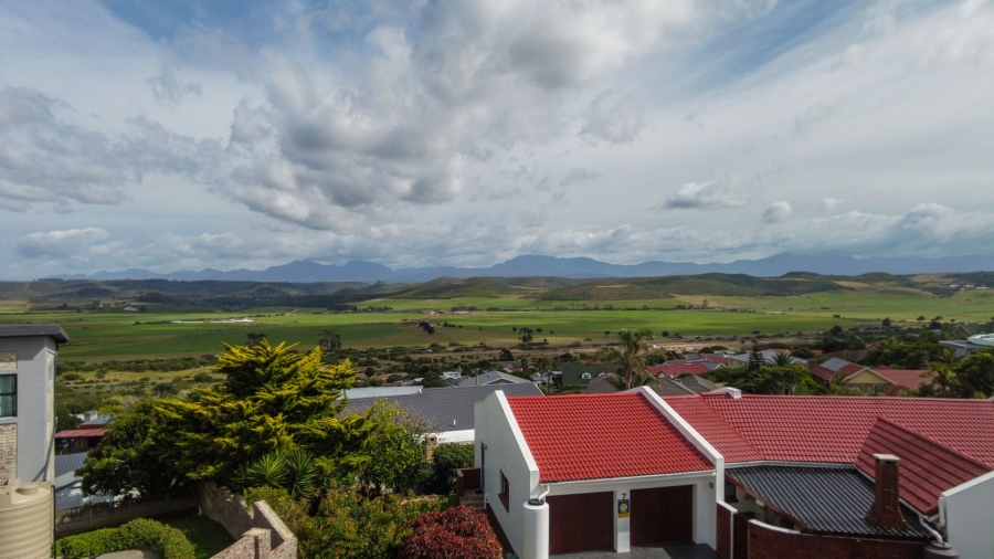 3 Bedroom Property for Sale in Fraaiuitsig Western Cape